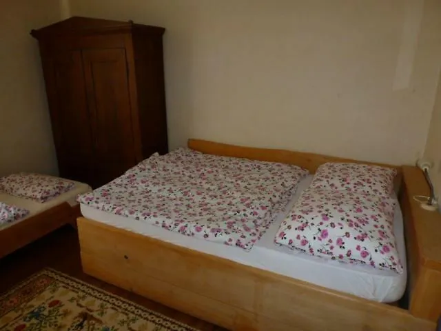 Landhaus Lenzener Elbtalaue بيت ضيافة Unbesandten